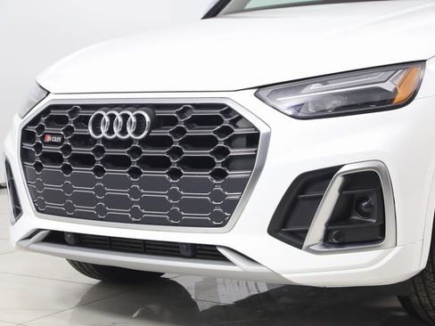 Used 2022 Audi SQ5 Premium image 53