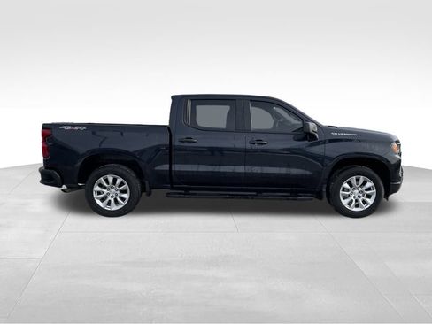 Used 2022 Chevrolet Silverado 1500 Custom image 6