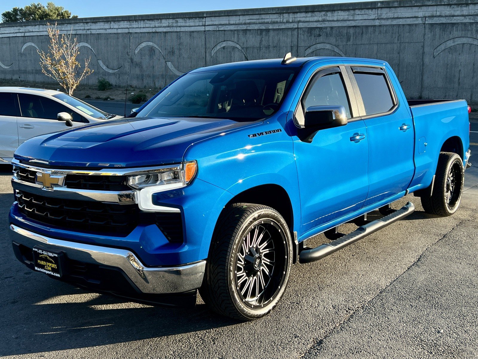 Used 2022 Chevrolet Silverado 1500 LT RWD image 10
