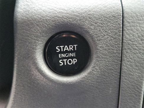 New 2026 Nissan Frontier SV w/ Tow Package image 8