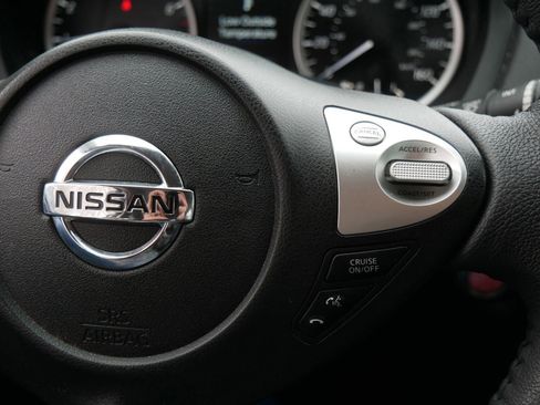 Used 2017 Nissan Sentra SV image 23