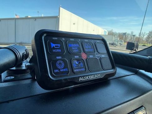 Used 2019 Ford F150 XLT image 23