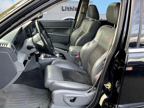 Used 2007 Jeep Grand Cherokee SRT8 w/ SRT Option Group I image 11