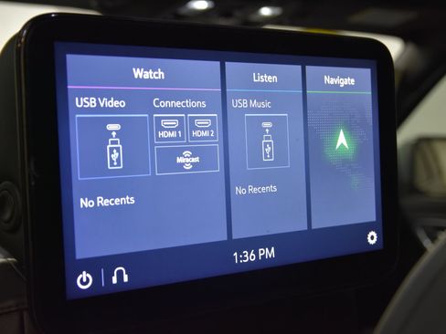 Used 2021 GMC Yukon SLT w/ SLT Luxury Plus Package RWD image 39
