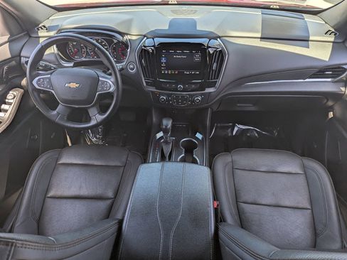 Used 2023 Chevrolet Traverse High Country AWD/4WD image 12