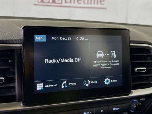 Certified 2026 Hyundai Venue SE image 7