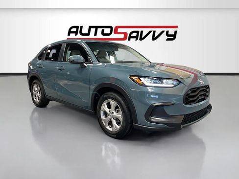 Used 2025 Honda HR-V LX image 1