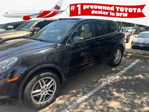 Used 2016 Porsche Cayenne AWD/4WD image 1