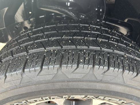 Certified 2018 Ford F150 Lariat w/ Equipment Group 502A Luxury image 10