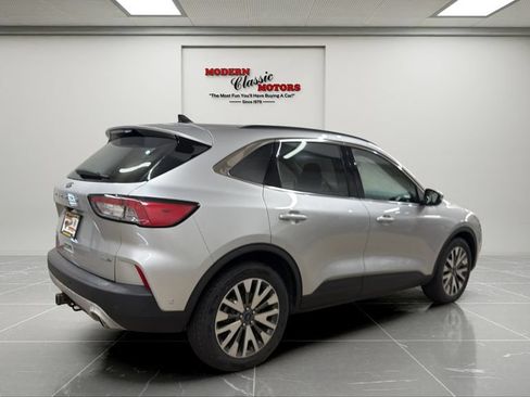 Used 2020 Ford Escape Titanium AWD/4WD image 5