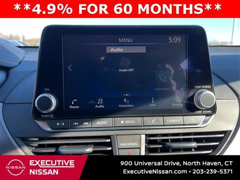 New 2025 Nissan Altima 2.5 SR image 15