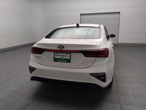 Used 2019 Kia Forte LXS FWD image 7