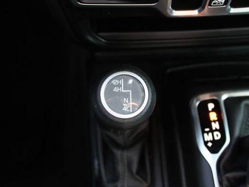 Used 2025 Jeep Wrangler Unlimited Sport AWD/4WD image 26