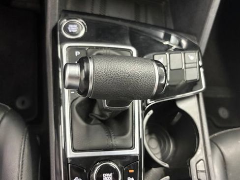 Used 2023 Kia Sportage EX FWD image 29