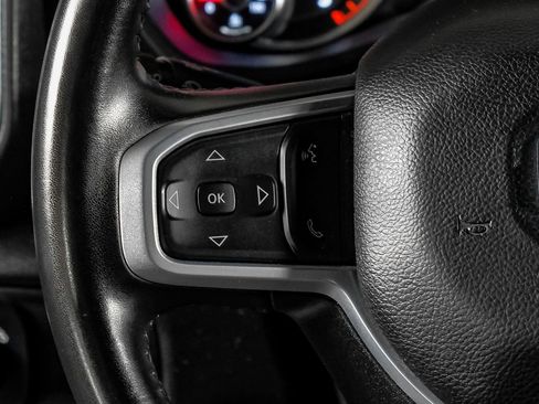 Used 2024 RAM 2500 Big Horn AWD/4WD image 18