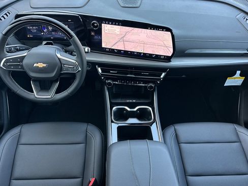 New 2026 Chevrolet Traverse LT w/ Enhanced Driving Package FWD image 13