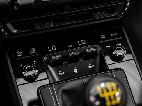 Used 2022 Porsche 911 GT3 image 23