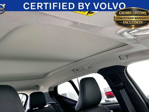 Certified 2025 Volvo XC40 B5 Core AWD/4WD image 20
