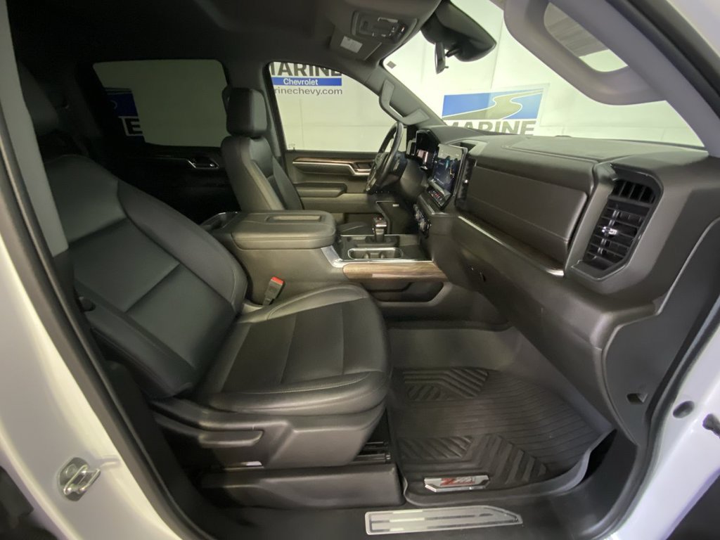 Used 2022 Chevrolet Silverado 1500 RST w/ All Star Edition Plus AWD/4WD image 34