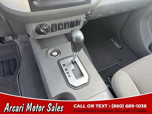 Used 2020 Nissan Frontier SV w/ Midnight Edition Floor Mats image 18