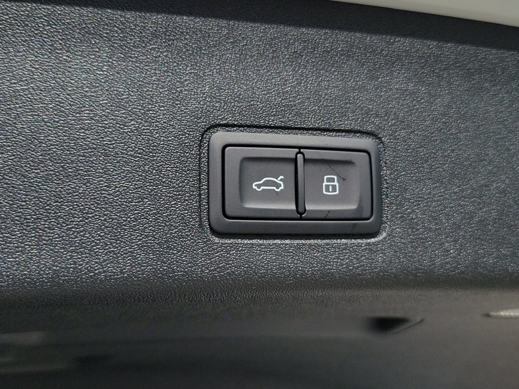 New 2026 Audi Q3 quattro 2.0T AWD/4WD image 31