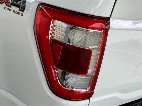 Used 2022 Ford F150 Lariat image 29