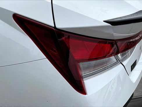 Used 2023 Hyundai Santa Fe SEL w/ Premium Package FWD image 24