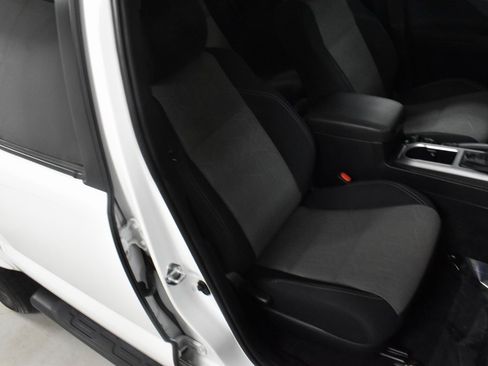 Certified 2023 Toyota Tacoma TRD Sport image 14