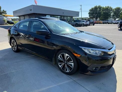 Used 2016 Honda Civic EX-T image 4