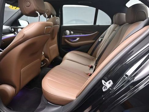 Used 2019 Mercedes-Benz E 450 4MATIC Sedan image 21