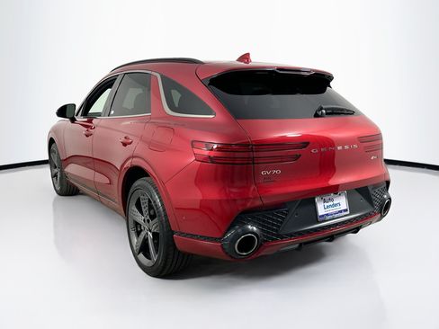 Used 2022 Genesis GV70 3.5T Sport w/ Sport Prestige Package AWD/4WD image 7