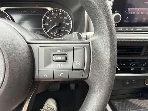 Used 2024 Nissan Rogue S AWD/4WD image 20