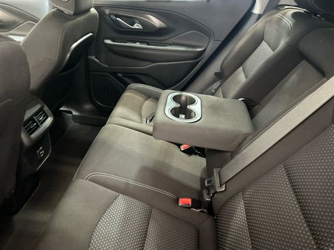 Used 2023 GMC Terrain SLE FWD image 5