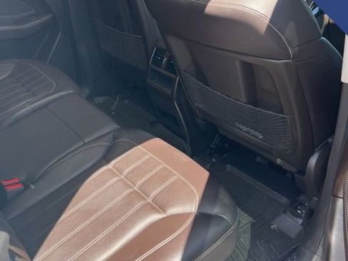 Used 2018 Mercedes-Benz GLE 350 image 17