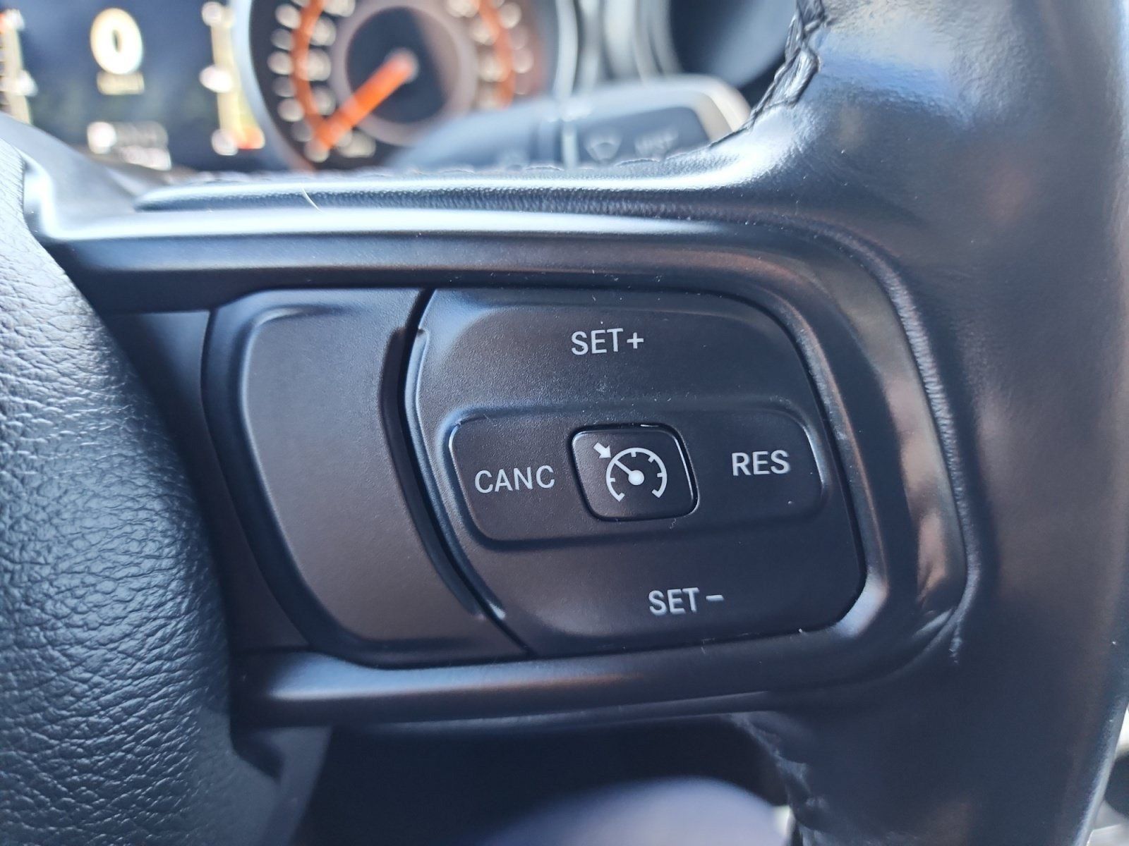 Used 2021 Jeep Gladiator Sport AWD/4WD image 19