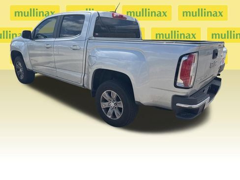 Used 2018 GMC Canyon SLE image 3