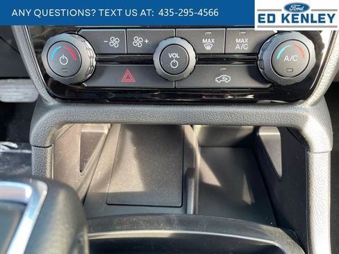 New 2025 Ford Ranger XLT AWD/4WD image 13