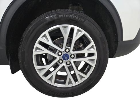 Used 2022 Ford Escape SEL w/ Technology Package image 21