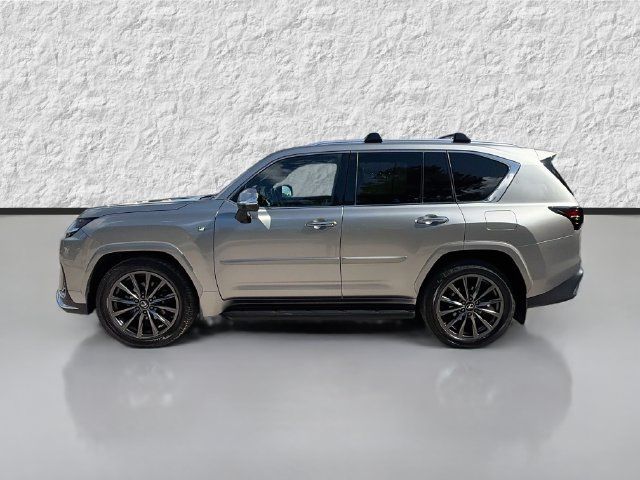Used 2023 Lexus LX 600 F Sport w/ Accessory Package (A2) AWD/4WD image 6