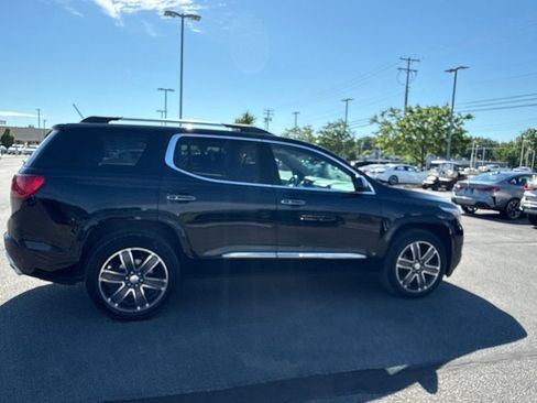 Used 2019 GMC Acadia Denali w/ Technology Package AWD/4WD image 25