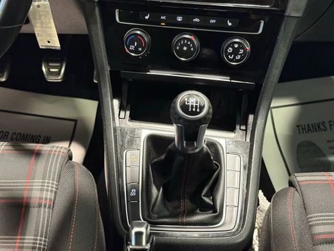 Used 2018 Volkswagen GTI S image 23