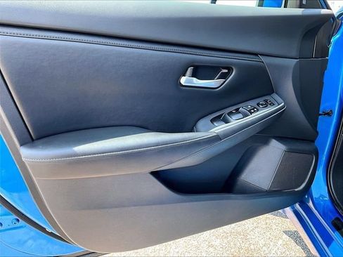 Used 2021 Nissan Sentra SV w/ Trunk Package FWD image 8
