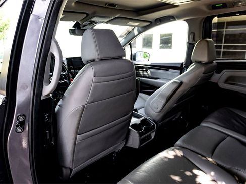 Used 2018 Honda Odyssey Touring image 28