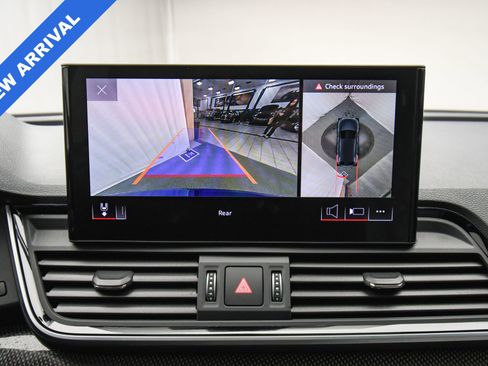 Used 2025 Audi SQ5 Premium Plus image 40