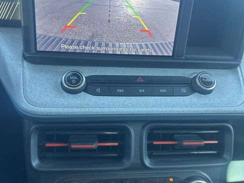 Used 2024 Ford Maverick XLT w/ XLT Luxury Package image 6