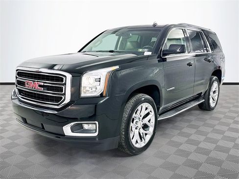 Used 2015 GMC Yukon SLT w/ HD Trailering Package image 3