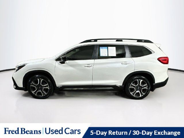 Used 2024 Subaru Ascent Limited w/ Technology Package AWD/4WD image 5