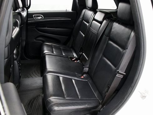 Used 2019 Jeep Grand Cherokee Limited image 11