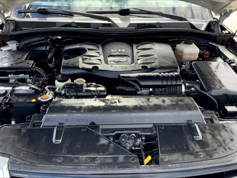 Used 2021 Nissan Armada SL image 31