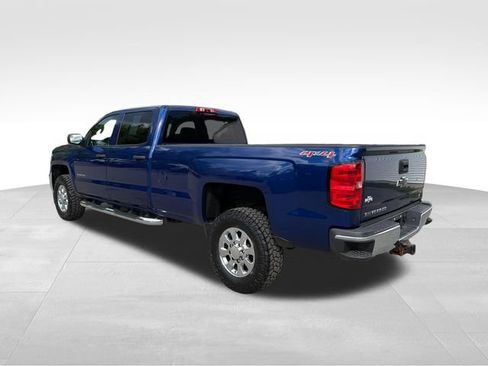 Used 2015 Chevrolet Silverado 2500 LT w/ LT Convenience Package AWD/4WD image 5